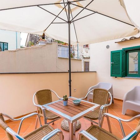 Apartamento Starhost - Terazza Barbuti Salerno Exterior foto