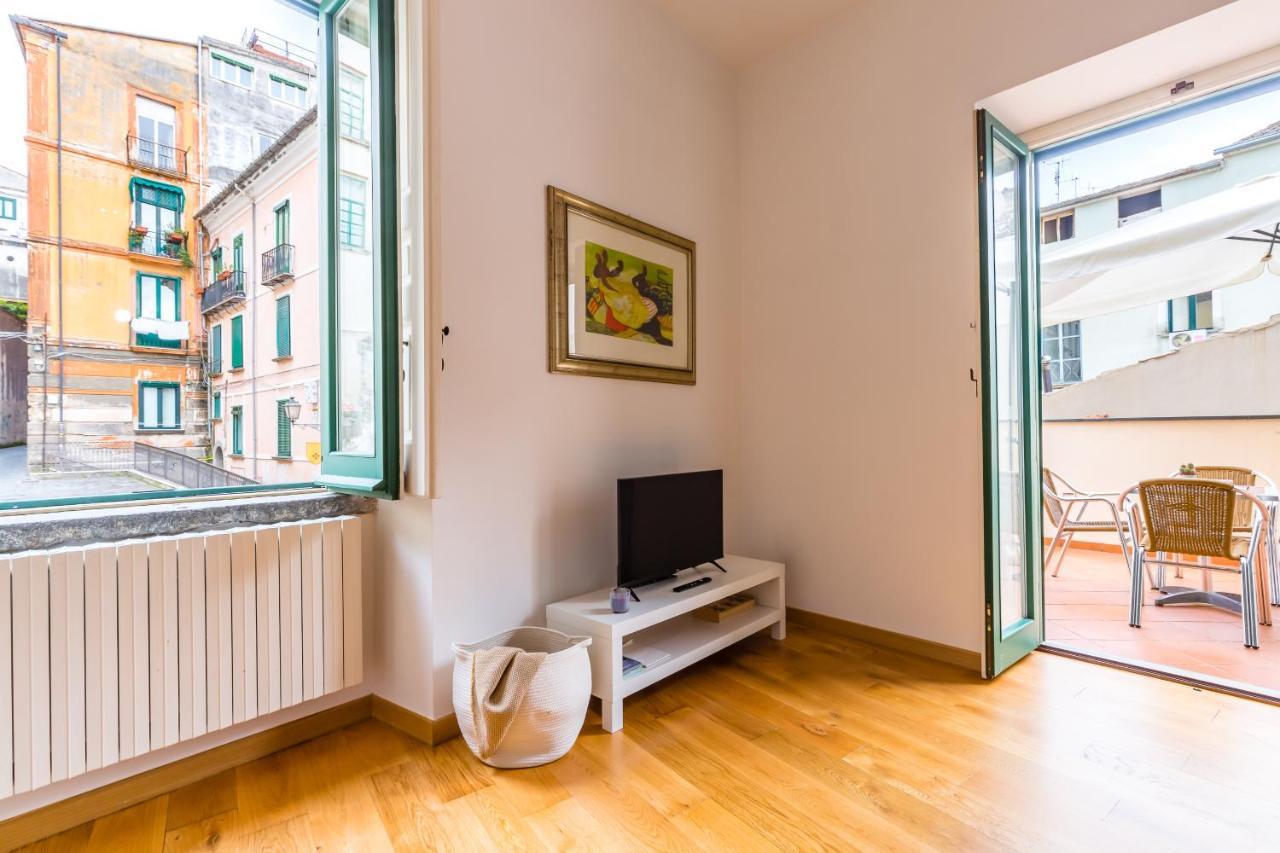 Apartamento Starhost - Terazza Barbuti Salerno Exterior foto
